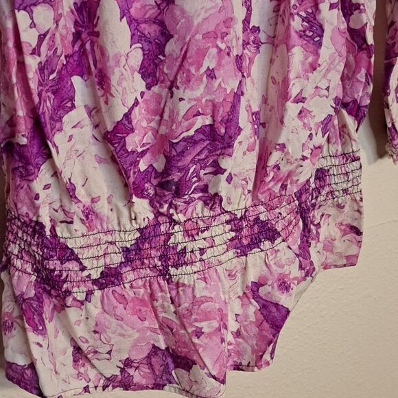 IZOD blouse size medium - Picture 4 of 6